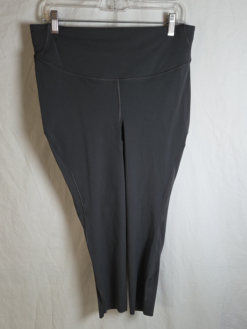 Lululemon W6BO1S Base Pace High-Rise Crop 23" Graphite Grey Size 14 NWOT